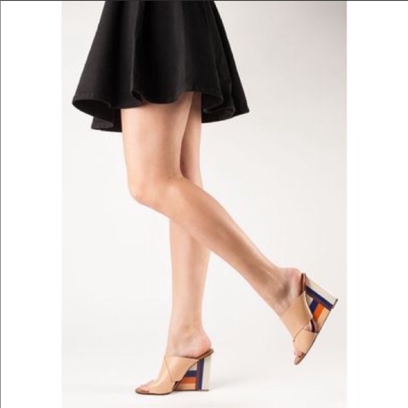 Tory Burch Leather Perspex Wedge Mules Cube Leather Crossover Wedge Sandals - Picture 15 of 16